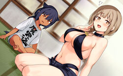  2girls bangs black_hair blonde_hair blush brown_eyes choker cosplay costume_switch dark-skinned_female dark_skin eyebrows_visible_through_hair hair_flaps jahy jahy_(cosplay) jahy_sama_wa_kujikenai! konbu_wakame large_breasts long_hair looking_at_another looking_at_viewer multiple_girls navel necklace open_mouth orange_eyes oversized_shirt shirt short_shorts shorts sitting smiling t-shirt tenchou_(jahy_sama_wa_kujikenai) thighs 