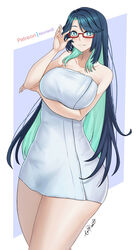  aori_sora aqua_eyes aqua_hair bare_arms bare_shoulders blue_hair blush breasts cloud_retainer_(genshin_impact) colored_inner_hair commentary cowboy_shot female genshin_impact glasses hair_down hand_up highres large_breasts long_hair looking_at_viewer multicolored_hair naked_towel red-framed_eyewear smile solo standing thighs towel very_long_hair xianyun_(genshin_impact) 