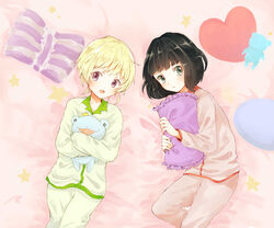  2boys altessimo_(idolmaster) black_hair blonde_hair blush bob_cut commentary_request green_eyes highres idolmaster idolmaster_side-m kaerre kagura_rei male_focus multiple_boys on_bed open_mouth pajamas peyopeyo_(kessasu) pierre_bichelberger pillow purple_eyes smile stuffed_animal stuffed_frog stuffed_toy 