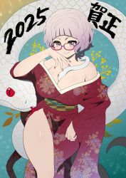  2025 absurdres bare_shoulders blue_eyes blush breasts cleavage commentary_request fate/grand_order fate_(series) female glasses grey_hair grin harurukan highres jacques_de_molay_(foreigner)_(fate) japanese_clothes kimono large_breasts long_sleeves looking_at_viewer obi off_shoulder red_kimono sash short_hair smile snake solo thighs white_snake wide_sleeves 