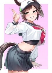  absurdres animal_ears breasts brown_hair commentary cowboy_shot crop_top crop_top_overhang diagonal_bangs ears_through_headwear female finger_gun freckles from_side green_eyes grin hair_through_headwear hcstyrus_ii highres horse_ears horse_girl horse_tail ines_fujin_(umamusume) jitome large_breasts light_blush long_sleeves midriff miniskirt navel neckerchief pleated_skirt sailor_collar school_uniform serafuku side_ponytail simple_background skirt smile solo tail umamusume 