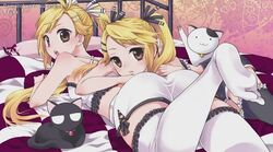  2girls akari_kirishima black_cat black_hair_ribbon black_thighhighs black_zettai_ryouiki blonde_hair brown_hair cat_collar_with_bell cats checkard_bed_sheet hair_clips kotone_kirishima looking_at_viewer looking_over_shoulder neko noir nyan_koi! pink_walls tabbi_cat tama thighhighs white white_hair_ribbon white_thighhighs zettai_ryouiki 