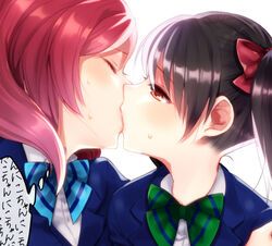  2girls black_hair blazer blue_bow bow bowtie brown_eyes brown_hair closed_eyes commentary_request etsuo green_bow hairbow jacket kissing long_hair love_live! love_live!_school_idol_project multiple_girls nishikino_maki otonokizaka_school_uniform profile red_bow red_eyes red_hair school_uniform short_hair sweat thought_bubble translated twintails white_background yazawa_nico yuri 