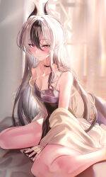  absurdres bare_shoulders black_choker black_dress black_hair black_nails blue_archive blush cardigan choker closed_mouth demon_girl demon_horns demon_wings dress female hair_between_eyes highres horns kayoko_(blue_archive) kayoko_(dress)_(blue_archive) long_hair looking_at_viewer multicolored_hair official_alternate_costume official_alternate_hairstyle red_eyes sidelocks single_wing smile solo teru_minasu two-tone_hair white_hair wings yellow_cardigan 