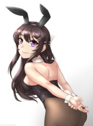  animal_ears arms_behind_back ass bad_id bad_pixiv_id black_hair black_leotard brown_pantyhose commentary cowboy_shot detached_collar english_commentary female gradient_background hair_ornament hairclip leotard long_hair looking_at_viewer pantyhose playboy_bunny purple_eyes rabbit_ears rabbit_tail sakurajima_mai seishun_buta_yarou solo strapless strapless_leotard tail white_background wrist_cuffs zen_cross 