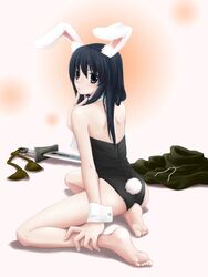  1boy animal_ears bad_id bad_pixiv_id bare_legs barefoot black_eyes black_hair boke boris_jinneman full_body long_hair looking_back male_focus male_playboy_bunny otoko_no_ko playboy_bunny rabbit_ears rabbit_tail solo sword tail tales_weaver weapon 