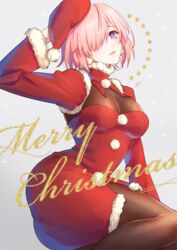  banned_artist breasts brown_legwear christmas fate/grand_order fate_(series) female grey_background hair_over_one_eye hat highres looking_at_viewer mash_kyrielight medium_breasts merry_christmas orii_(orii_i) pantyhose pink_hair purple_eyes red_headwear santa_costume santa_hat short_hair simple_background sitting solo sparkle_background 