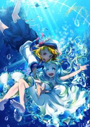  2girls air_bubble aqua_hair bare_shoulders barefoot blonde_hair blue_eyes bubble commentary_request coral_reef dress feet fish freediving hat highres long_hair multiple_girls original purple_eyes ribbon school_uniform serafuku short_hair skirt smile soles sorakara stingray strapless strapless_dress swimming toes underwater 