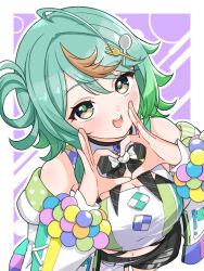  absurdres ahoge aogiri_koukou black_bow black_bowtie black_shorts blush bow bowtie breasts cleavage detached_sleeves female from_above green_eyes green_hair hair_ornament hair_rings heart heart_hair_ornament highres looking_at_viewer medium_hair multicolored_hair navel open_mouth puwapuwa_popura ruriho short_shorts shorts smile solo streaked_hair teeth upper_teeth_only virtual_youtuber 