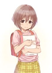  aged_down backpack bag beige_background blush brown_eyes brown_hair closed_mouth commentary_request female gradient_background hair_between_eyes hugging_object jigatei_(omijin) koe_no_katachi mute nishimiya_shouko pink_shirt plaid plaid_skirt randoseru shirt short_hair short_sleeves sign_language skirt solo translated v white_background yellow_skirt 