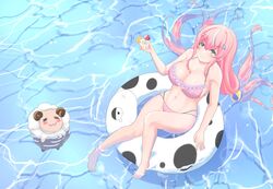  :3 absurdres bikini breasts cleavage collarbone cup female highres holding holding_cup innertube korean_commentary large_breasts midriff multicolored_hair navel nijisanji nijisanji_kr nuningi pink_bikini pink_hair sheep sitting smile solo streaked_hair swim_ring swimsuit v-shaped_eyebrows virtual_youtuber water white_hair yang_nari 