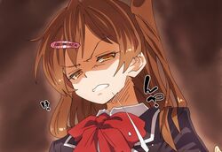  angry black_jacket bow bowtie brown_hair chuunibyou_demo_koi_ga_shitai! commentary_request female from_below hair_ornament hair_over_shoulder hairclip highres icho_private_high_school_uniform jacket long_hair looking_at_viewer nibutani_shinka one_side_up portrait school_uniform simple_background solo teeth translation_request yaneko_uta yellow_eyes 