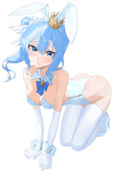  all_fours animal_ears ass bare_shoulders blue_bow blue_bowtie blue_eyes blue_hair bow bowtie breasts closed_mouth crown detached_collar elbow_gloves fake_animal_ears female full_body gloves high_heels highres hololive hoshimachi_suisei leotard looking_at_viewer medium_breasts mini_crown playboy_bunny rabbit_ears raeis side_ponytail solo thighhighs virtual_youtuber white_gloves white_thighhighs wrist_cuffs 