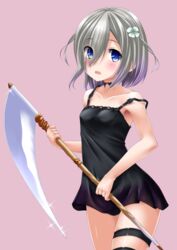  bare_arms bare_shoulders black_choker black_dress black_panties blue_eyes blush choker collarbone commentary_request dress eyes_visible_through_hair female flower glint green_flower grey_hair hair_flower hair_ornament hair_over_one_eye highres holding holding_scythe holding_weapon isuzu_ren kaze_makase looking_at_viewer magia_record:_mahou_shoujo_madoka_magica_gaiden mahou_shoujo_madoka_magica open_mouth panties pink_background scythe simple_background skindentation sleeveless sleeveless_dress solo strap_slip teeth thigh_strap underwear upper_teeth_only weapon 