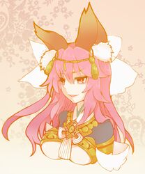  alternate_costume alternate_hairstyle amaterasu_(fate) animal_ears breasts commentary_request fate/extra fate/extra_ccc fate_(series) female fox_ears hair_ribbon large_breasts long_hair millipen_(medium) pink_hair ribbon solo tamamo_(fate) tamamo_no_mae_(fate/extra) tiara traditional_media underboob yellow_eyes yoshinamiuijin 