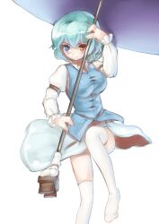  blue_eyes breasts commentary_request female geta green_hair heterochromia karakasa_obake medium_breasts purple_umbrella red_eyes sakimori_dan short_hair skirt smile solo tatara_kogasa thighhighs touhou umbrella white_thighhighs 