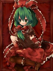  arm_ribbon bad_id bad_pixiv_id black_pantyhose boots bow cross-laced_footwear female frills front_ponytail green_eyes green_hair hair_ornament hair_ribbon hairbow ju-zika kagiyama_hina lace-up_boots light_smile long_hair pantyhose ribbon short_sleeves sitting solo touhou 