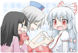  3girls bandages blush chibi commentary_request fujiwara_no_mokou houraisan_kaguya long_hair mashima_(sumachi) multiple_girls touhou yagokoro_eirin 