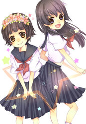  2girls bad_id bad_pixiv_id black_hair blue_eyes brown_eyes flower hair_flower hair_ornament head_wreath long_hair mata multiple_girls sakugawa_school_uniform saten_ruiko school_uniform serafuku short_hair skirt summer_uniform toaru_kagaku_no_railgun toaru_majutsu_no_index uiharu_kazari 