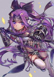  armor belt_collar black_bow black_gloves black_headband bow breasts chains closed_mouth clothing_cutout collar commentary_request fate/grand_order fate_(series) female foot_out_of_frame gloves grey_background hairbow hands_up harpe headband holding holding_weapon hood long_hair looking_at_viewer medusa_(fate) medusa_(lancer)_(fate) na222222 navel navel_cutout pink_collar ponytail purple_eyes purple_hair serious simple_background solo thighhighs very_long_hair weapon white_thighhighs 