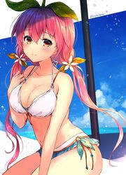  bikini blue_sky blush breasts brown_eyes closed_mouth cloud collarbone commentary_request day female flower granblue_fantasy hair_flower hair_ornament highres large_breasts looking_at_viewer low_twintails natami_(sukeham) o-ring o-ring_bikini o-ring_bottom ocean outdoors pink_hair sky smile solo swimsuit twintails twitter_username white_bikini yggdrasil_(granblue_fantasy) 