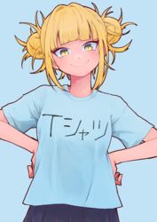  absurdres bad_id bad_pixiv_id blonde_hair blue_background blue_skirt blunt_bangs blush boku_no_hero_academia commentary cowboy_shot double_bun female hair_bun hand_on_own_hip hands_on_own_hips highres jipponwazaari looking_at_viewer messy_hair miniskirt pleated_skirt ribbon shirt short_hair short_sleeves simple_background skirt smile solo toga_himiko translated yellow_eyes 