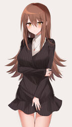  black_jacket blush breasts brown_eyes brown_hair closed_mouth commentary_request female grey_background hair_between_eyes highres jacket kinona long_hair long_sleeves looking_at_viewer medium_breasts original ribbed_jacket shirt simple_background sleeves_past_wrists solo very_long_hair white_shirt 