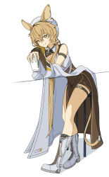  animal_ears arknights arm_strap blonde_hair boots brown_skirt closed_mouth commentary_request crossed_bangs dorothy_(arknights) drink full_body grey_boots hair_between_eyes hat highres holding holding_drink knee_boots long_hair looking_at_viewer partial_commentary pepeyopei side_slit simple_background skirt smile split_mouth standing tail white_background white_hat yellow_eyes yellow_tail 