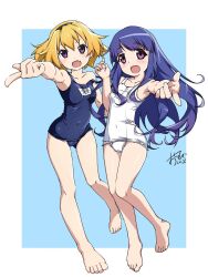  2girls :d arm_up black_hairband blonde_hair blue_hair blue_one-piece_swimsuit blunt_bangs blush feet full_body furude_rika hairband highres higurashi_no_naku_koro_ni houjou_satoko long_hair multiple_girls name_tag oerba_yun_fang old_school_swimsuit one-piece_swimsuit open_mouth oshinobi_shinobu pointing pointing_at_viewer purple_eyes school_swimsuit short_hair signature skin_fang smile swimsuit two-tone_background white_one-piece_swimsuit 