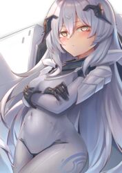  black_gloves blush bodysuit breasts closed_mouth covered_navel crossed_arms feet_out_of_frame female girls&#039;_frontline gloves grey_bodysuit grey_hair hair_between_eyes hair_ornament hairclip highres long_hair looking_at_viewer medium_breasts miss_eve_(girls&#039;_frontline) nyto_(girls&#039;_frontline) paradeus simple_background skin_tight solo standing tareus_(girls&#039;_frontline) very_long_hair xlscaler yellow_eyes 