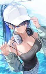  absurdres baseball_cap black_hair blue_archive blue_eyes blue_hair blue_halo breasts cleavage collarbone female green_jacket halo hat headphones headphones_around_neck highres jacket large_breasts long_hair looking_at_viewer multicolored_hair official_alternate_costume open_clothes open_jacket ponytail saori_(blue_archive) saori_(swimsuit)_(blue_archive) shuvi_(shuvi1125) two-tone_hair white_hat 