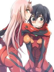  1boy ass black_hair blue_eyes blush bodysuit breasts commentary_request cosplay couple darling_in_the_franxx evangelion:_3.0_you_can_(not)_redo female green_eyes hand_on_another&#039;s_neck herozu_(xxhrd) hiro_(darling_in_the_franxx) horns large_breasts long_hair looking_back neon_genesis_evangelion oni_horns pilot_suit pink_hair plugsuit rebuild_of_evangelion red_bodysuit red_horns souryuu_asuka_langley souryuu_asuka_langley_(cosplay) straight sweatdrop zero_two_(darling_in_the_franxx) 