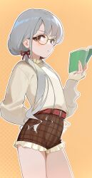  arm_behind_back belt blush book brown_eyes brown_shorts checkered_clothes checkered_shorts commentary cowboy_shot female frilled_shorts frills glasses grey_hair highres hisakawa_nagi holding holding_book idolmaster idolmaster_cinderella_girls idolmaster_cinderella_girls_starlight_stage long_hair long_sleeves looking_at_viewer low_twintails monemasu orange_background red_belt shirt short_shorts shorts sidelocks smile smug solo thighs twintails v-shaped_eyebrows white_shirt yellow-framed_eyewear 