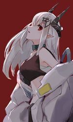  absurdres arknights bare_shoulders black_choker black_sports_bra choker commentary_request crop_top e-bushi female highres horns infection_monitor_(arknights) long_hair looking_at_viewer midriff mudrock_(arknights) mudrock_(elite_ii)_(arknights) navel off_shoulder parted_lips pointy_ears red_background red_eyes sarashi simple_background solo sports_bra stomach upper_body very_long_hair white_hair 