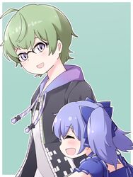  1boy blue_hair closed_eyes commentary_request female glasses green_background green_hair hood jacket nijisanji open_mouth purple_eyes shibuya_hajime shibuya_hajime_(1st_costume) smile twintails virtual_youtuber yuuki_chihiro yuuki_chihiro_(1st_costume) yuuutsu_shan 