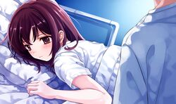  1boy bed_sheet blush brown_eyes brown_hair closed_mouth female game_cg hair_between_eyes indoors long_hair lying misaki_kurehito on_stomach pillow shirt short_sleeves solo_focus suiheisen_made_nan_mile? tsuyazaki_kokage under_covers white_shirt 