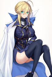  ahoge akatsuki_ikki artoria_pendragon_(fate) artoria_pendragon_(lancer)_(fate) artoria_pendragon_(lancer)_(formal_dress)_(fate) blue_gloves blue_leggings blue_leotard braid breasts cape commentary_request fate/grand_order fate_(series) female gloves green_eyes hair_between_eyes high_heels highres large_breasts leggings leotard pink_background sidelocks sitting solo swept_bangs 