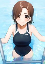  absurdres black_one-piece_swimsuit breasts brown_eyes brown_hair collarbone commentary_request competition_swimsuit cowboy_shot female from_above highres idolmaster idolmaster_cinderella_girls logo looking_at_viewer medium_breasts mizuki_seira onao one-piece_swimsuit pool pool_ladder short_hair solo sparkle swimsuit water 