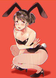  alternate_costume animal_ears areola_slip black_hair black_leotard breasts brown_eyes commentary_request fake_animal_ears female fishnet_pantyhose fishnets hairband highres leotard looking_at_viewer open_mouth pantyhose playboy_bunny ponytail rabbit_ears rabbit_tail red_background sakayama_shinta samejima_yumiko short_hair simple_background solo sora_yori_mo_tooi_basho squatting strapless strapless_leotard tail wrist_cuffs 