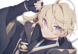  1boy black_coat blonde_hair blue_eyes closed_mouth coat coojisan dutch_angle eyes_visible_through_hair hair_between_eyes highres holostars kishido_temma looking_at_viewer male_focus simple_background smile solo upper_body virtual_youtuber white_background 