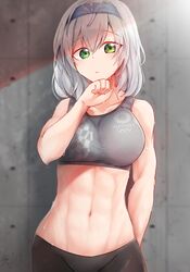  2020_summer_olympics abs against_wall alternate_costume bike_shorts black_shorts breasts closed_mouth collarbone commentary cowboy_shot female green_eyes grey_hair grey_shirt hairband highres hololive large_breasts looking_at_viewer medium_hair muscular muscular_female navel obliques olympics shirogane_noel shirt shorts signature solo sports_bra standing starblame sweat virtual_youtuber wavy_hair wiping_sweat 