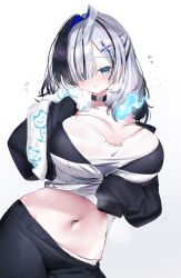  black_hair blue_eyes blue_hair blush breasts commentary_request female first_stage_production grey_hair hair_ornament highres komejima_nenne large_breasts multicolored_hair navel sleeves_past_fingers sleeves_past_wrists solo stomach streaked_hair translation_request white_background yuyu_yura 