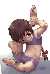  armpits bangs barefoot bike_shorts blush bow braid brown_eyes brown_hair feet flat_chest flexible foot_behind_head full_body hairbow hand_on_ankle hand_on_thigh leaning_forward leg_up lolicon long_hair midriff navel on_floor one_eye_closed original plantar_flexion profile satou_toshiyuki shadow simple_background sitting soles solo sports_bra stretch white_background wince yoga 