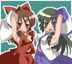  2girls armpits bad_id bad_pixiv_id blush brown_hair detached_sleeves green_eyes green_hair hakurei_reimu kochiya_sanae kotomi_(happy_colors) multiple_girls red_eyes touhou 