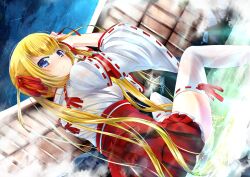  adjusting_hair blonde_hair blue_eyes commentary_request detached_sleeves dutch_angle female hair_ribbon highres japanese_clothes long_hair looking_back miko momiji_oroshi momoiro_taisen_pairon onsen original ribbon ribbon-trimmed_legwear ribbon-trimmed_sleeves ribbon_trim sitting solo thighhighs twintails very_long_hair wet wet_clothes white_thighhighs zettai_ryouiki 