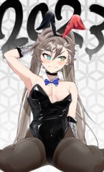  2023 absurdres animal_ears arm_behind_head armpits blue_bow blue_bowtie blue_eyes blush bow bowtie bracer breasts brown_hair chinese_zodiac choker commentary covered_navel de_lisle_(girls&#039;_frontline) embarrassed female girls&#039;_frontline green_eyes hair_ornament heterochromia highres kuzumotsu long_hair looking_away mole mole_under_eye multicolored_hair pantyhose playboy_bunny rabbit_ears sitting small_breasts solo twintails wariza white_hair year_of_the_rabbit 