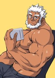  1boy abs bacchus_(f-kare) bara beard book bulge dark-skinned_male dark_skin facial_hair glasses grey_pants head_tilt highres holding holding_book large_pectorals looking_at_viewer male_focus mature_male mennsuke muscular muscular_male navel nipples old old_man on_chair pants pectorals round_eyewear short_hair shoukan_yuusha_to_f-kei_kareshi sitting solo stomach thick_eyebrows topless_male wrinkled_skin 