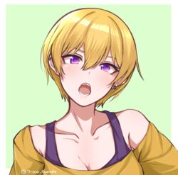  :o absurdres blonde_hair collarbone commentary disco_brando earrings female green_background hair_between_eyes highres idolmaster idolmaster_shiny_colors jewelry looking_at_viewer off_shoulder open_mouth purple_eyes saijo_juri shirt_straps short_hair simple_background solo 