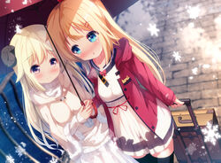  2girls akai_haato akai_haato_(casual) black_legwear blonde_hair blue_eyes blurry blurry_background blush bow bowtie breasts brown_jacket chinomaron closed_mouth commentary_request curled_horns depth_of_field dress fur_trim haaton_(akai_haato) hair_ornament hairclip highres holding holding_umbrella hololive hood hood_down hooded_jacket horns jacket long_hair multiple_girls official_alternate_costume open_clothes open_jacket outdoors parted_lips purple_eyes red_bow red_bowtie red_jacket rolling_suitcase shared_umbrella sheep_horns small_breasts smile snowflakes standing suitcase thighhighs tsunomaki_watame tsunomaki_watame_(1st_costume) umbrella very_long_hair virtual_youtuber white_dress 