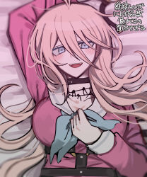  antenna_hair arm_up barbed_wire bed_sheet belt blonde_hair blue_bow blue_eyes blush bow breasts choker cleavage commentary_request danganronpa_(series) danganronpa_v3:_killing_harmony eyelashes female goggles hair_between_eyes hand_on_own_chest highres iruma_miu large_breasts long_hair long_sleeves looking_at_viewer multiple_belts o-ring o-ring_belt on_bed open_mouth pink_serafuku pink_shirt school_uniform serafuku shirt smile solo teeth translation_request unworn_goggles upper_body upper_teeth_only very_long_hair wahaha_0714 